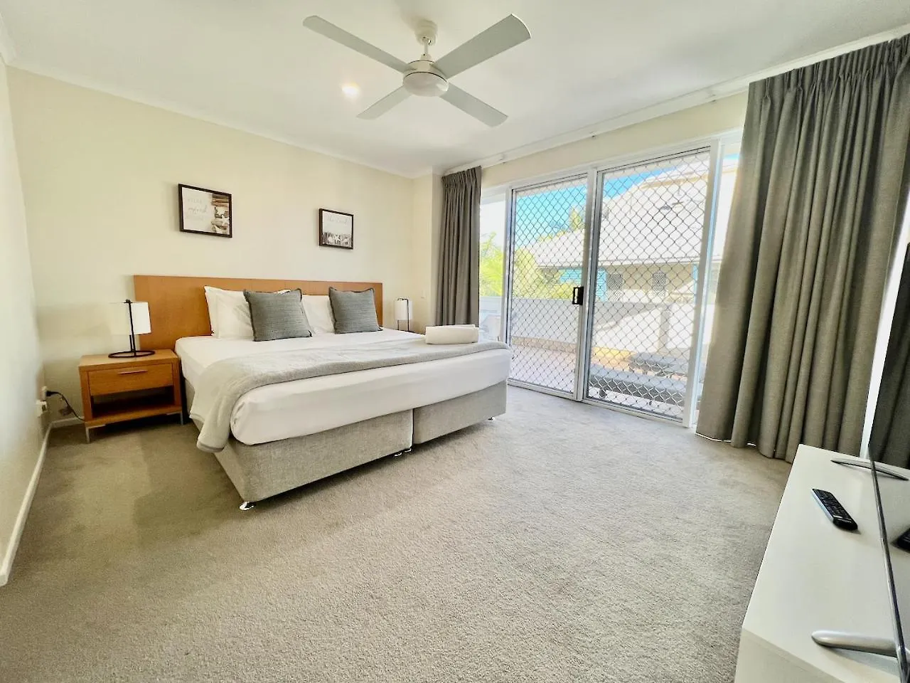 Diamond Beach 70 Голд-Кост Апартаменты